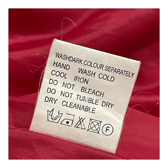 Today’s Designer Red Quilted Women's Puffer Jacket Size M - Picture 10 of 14